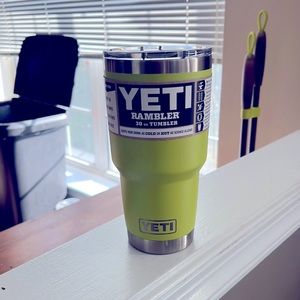 NWT 30oz Chartreuse YETI
